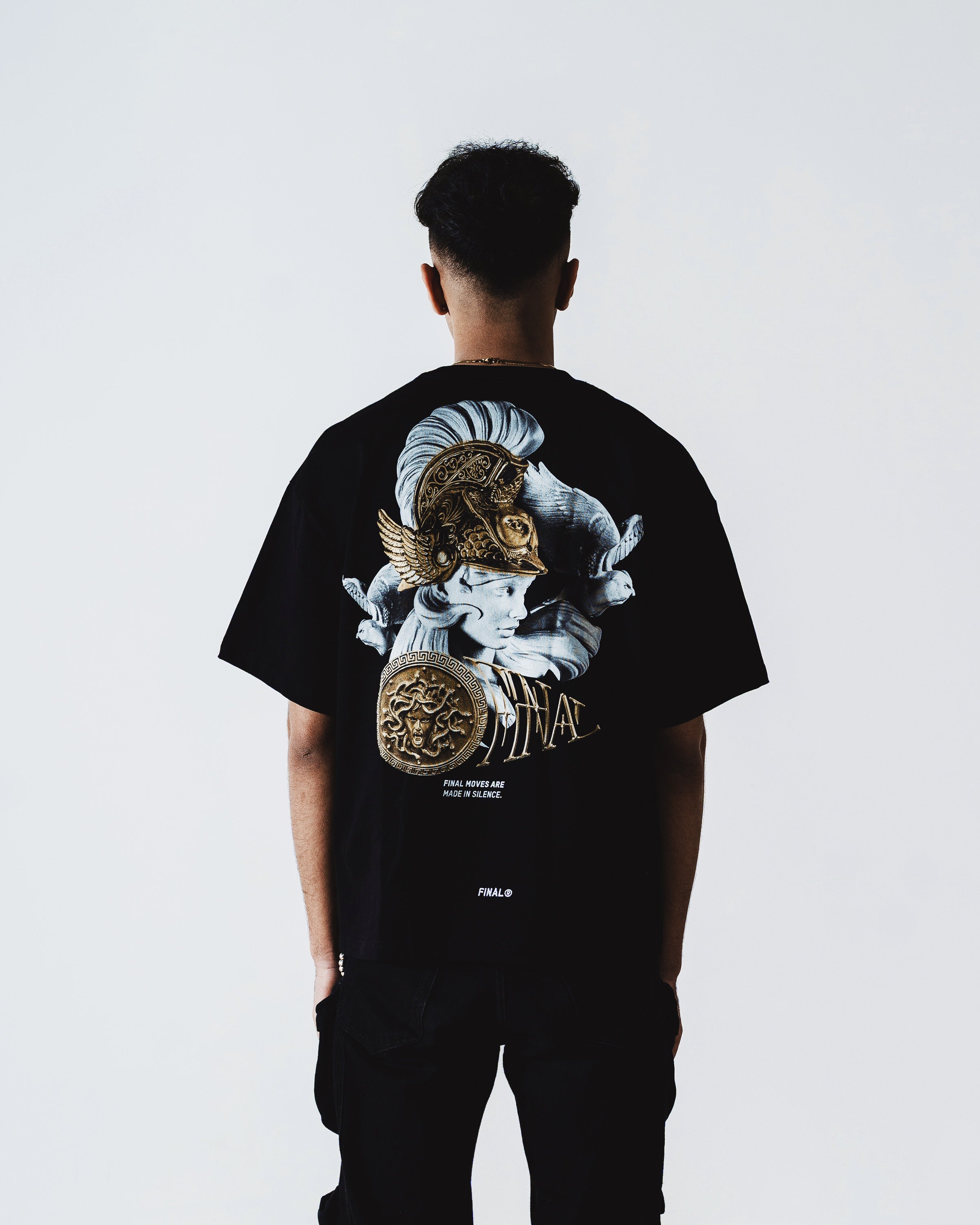 Gold Medusa T-Shirt Black