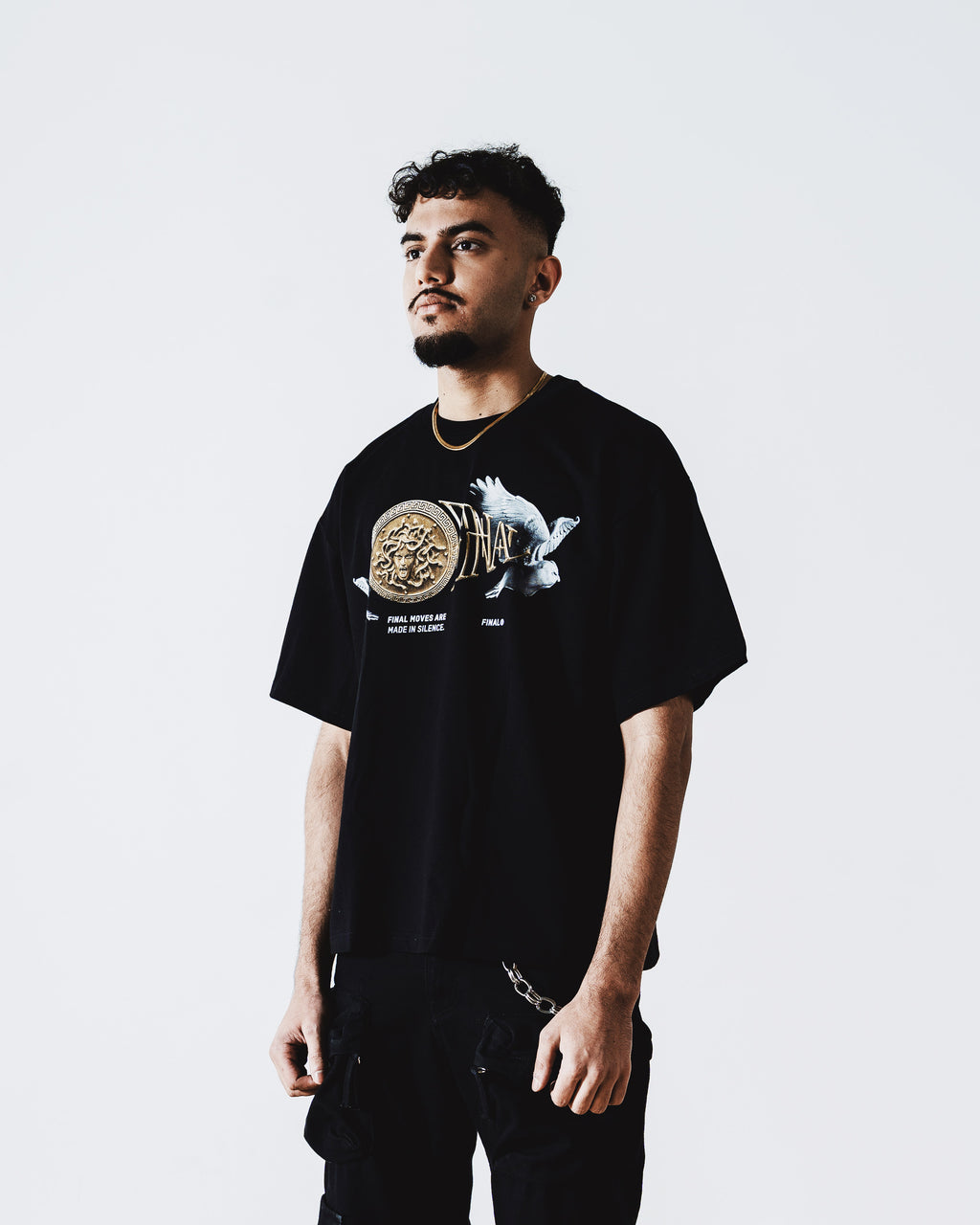 Gold Medusa T-Shirt Black